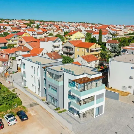 Apartment Sandy Beach *