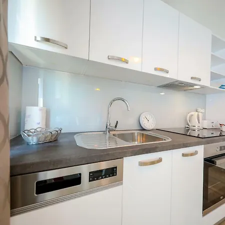 Sandy Beach Apartment Zadar