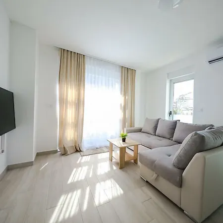Apartment Sandy Beach Zadar