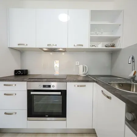 Apartment Sandy Beach
